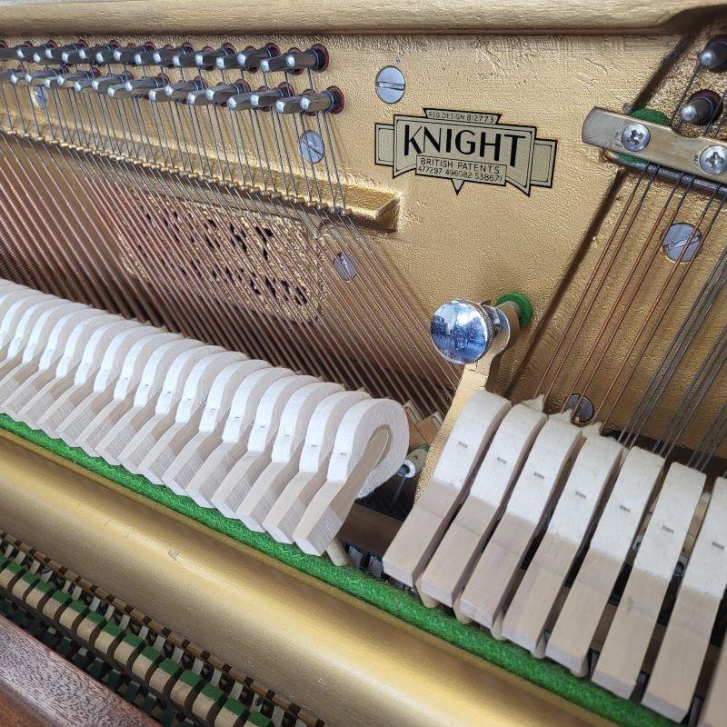 Knight K6 upright Piano in Mahogany – Gallery image – Roberts Pianos Oxford
