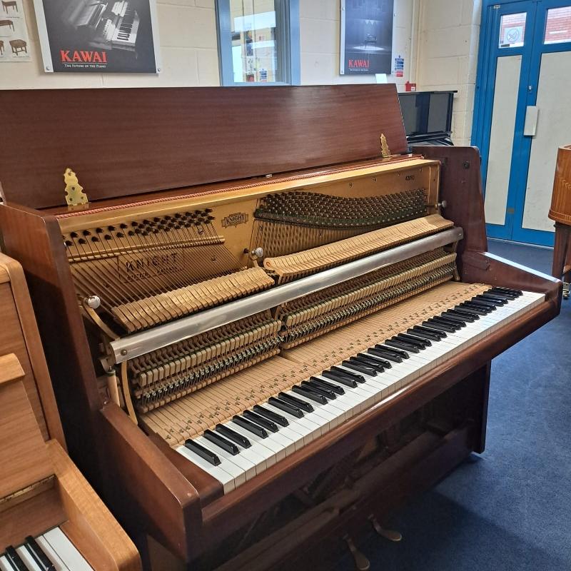 Knight K10 upright Piano in mahogany – Gallery image – Roberts Pianos Oxford