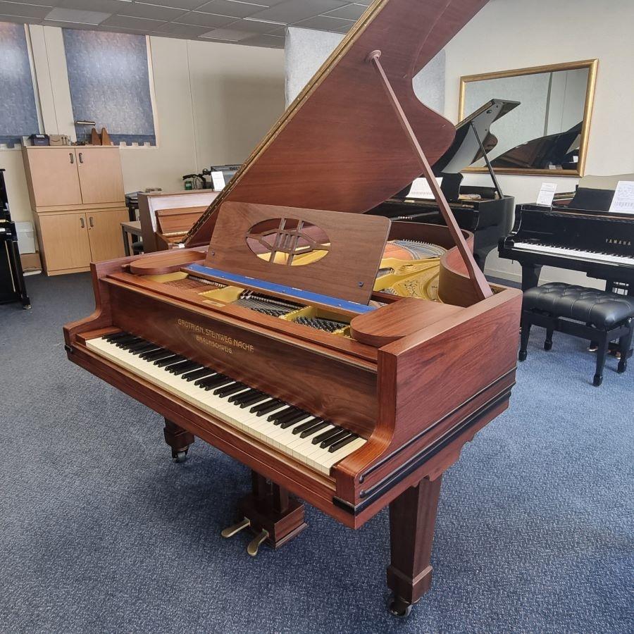 Grotrian Steinweg 190 grand Piano in rosewood – Gallery image – Roberts Pianos Oxford