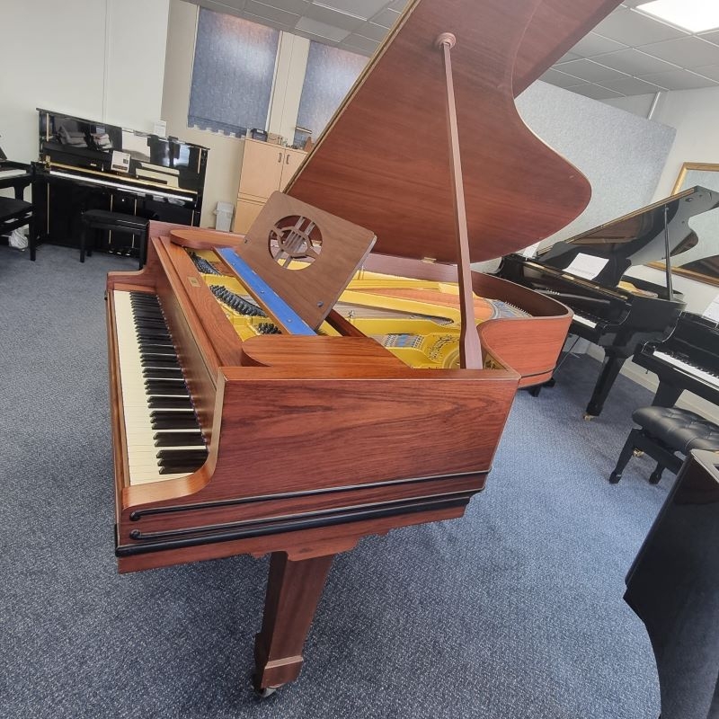 Grotrian Steinweg 190 grand Piano in rosewood – Gallery image – Roberts Pianos Oxford
