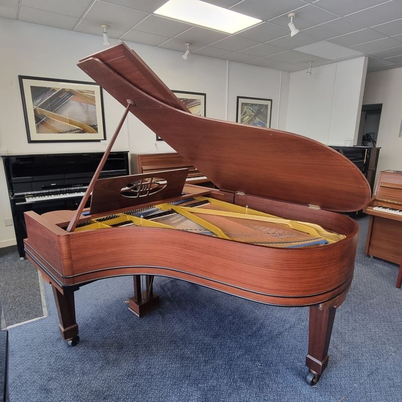 Grotrian Steinweg 190 grand Piano in rosewood – Gallery image – Roberts Pianos Oxford