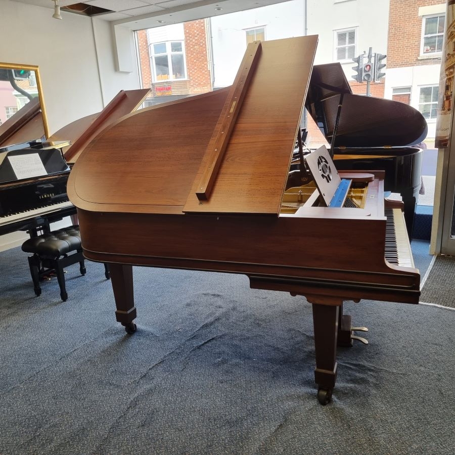 Grotrian Steinweg 190 grand Piano in rosewood – Gallery image – Roberts Pianos Oxford