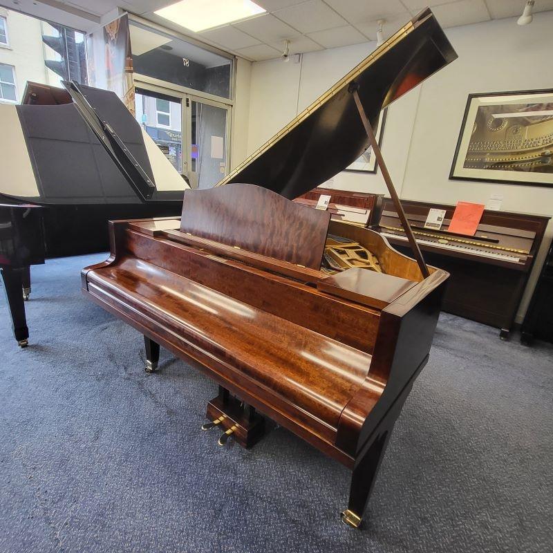 Bluthner IV grand Piano in mahogany – Gallery image – Roberts Pianos Oxford