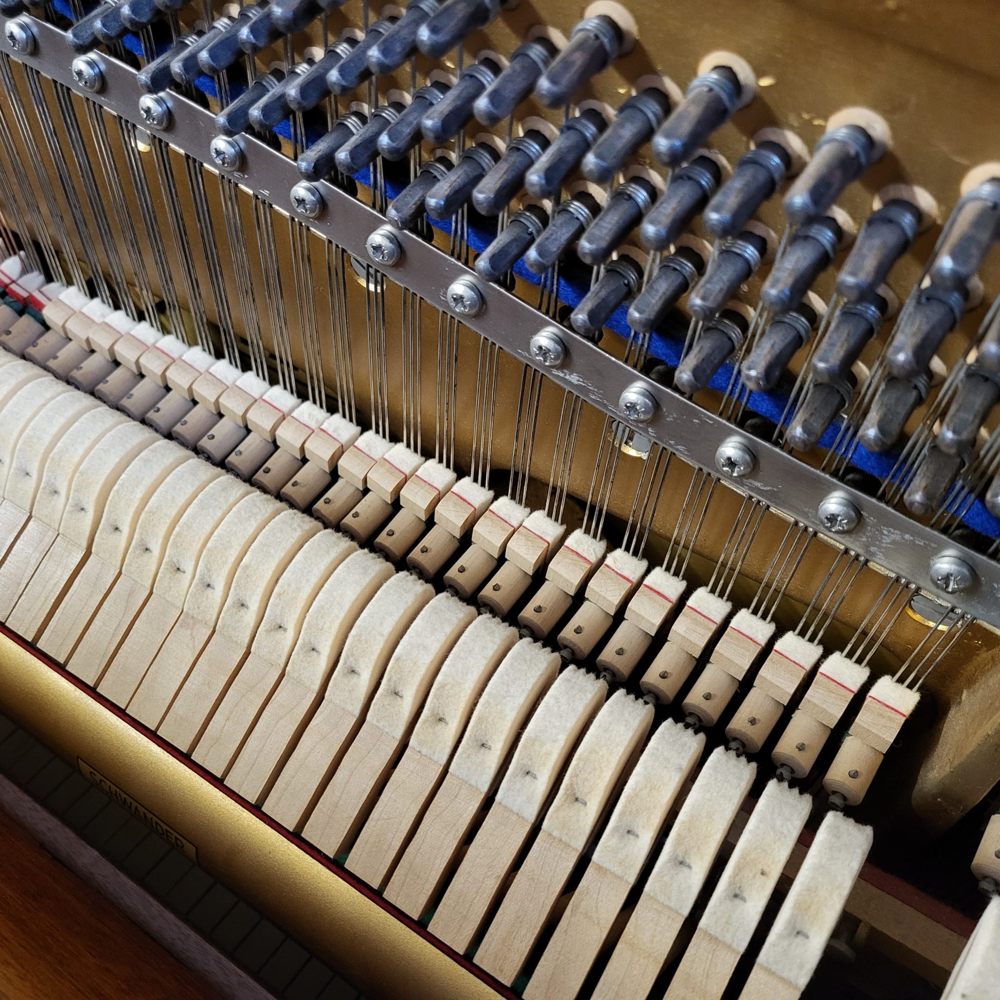 Welmar upright Piano in mahogany – Gallery image – Roberts Pianos Oxford