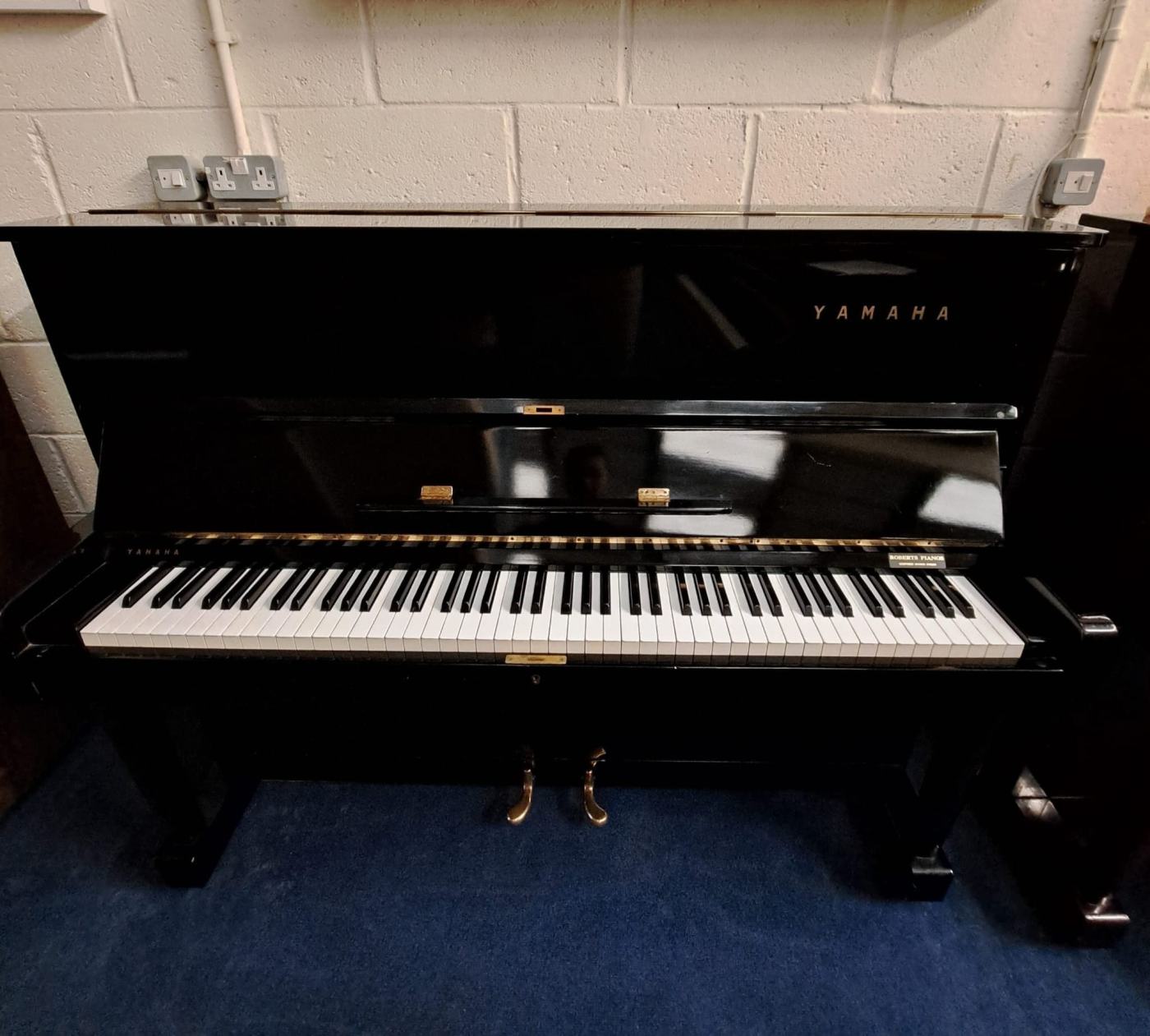 Yamaha U1D upright Piano in Black polyester – Featured image – Roberts Pianos Oxford