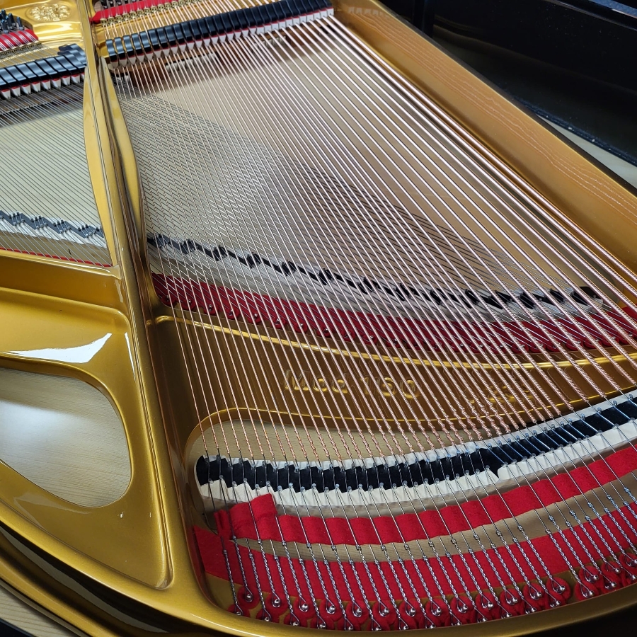Grotrian Steinweg 160 grand Piano in black – Gallery image – Roberts Pianos Oxford
