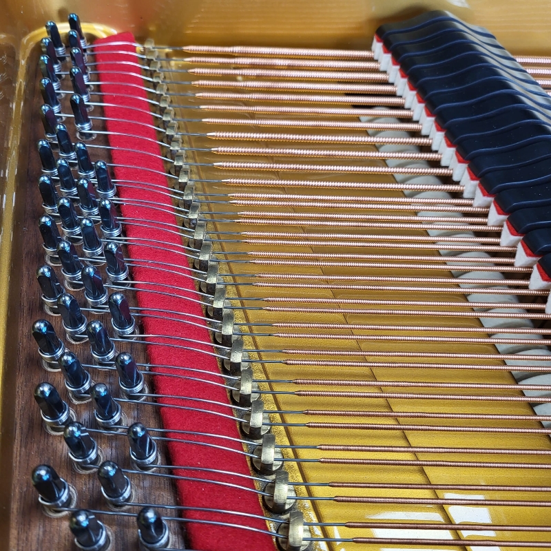 Grotrian Steinweg 160 grand Piano in black – Gallery image – Roberts Pianos Oxford