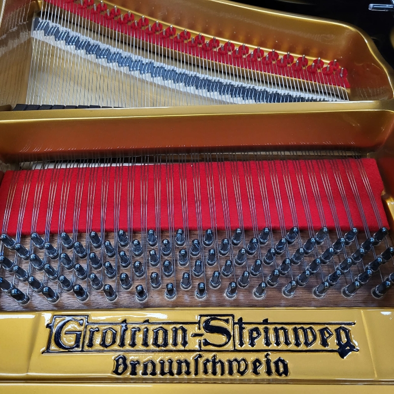 Grotrian Steinweg 160 grand Piano in black – Gallery image – Roberts Pianos Oxford