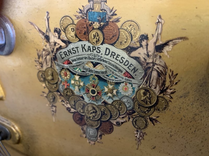 Kaps 135