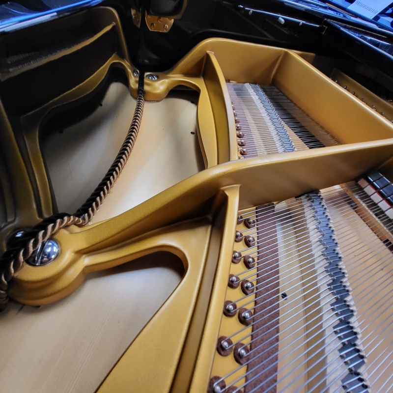 Grotrian Steinweg model 220 grand Piano in black – Gallery image – Roberts Pianos Oxford