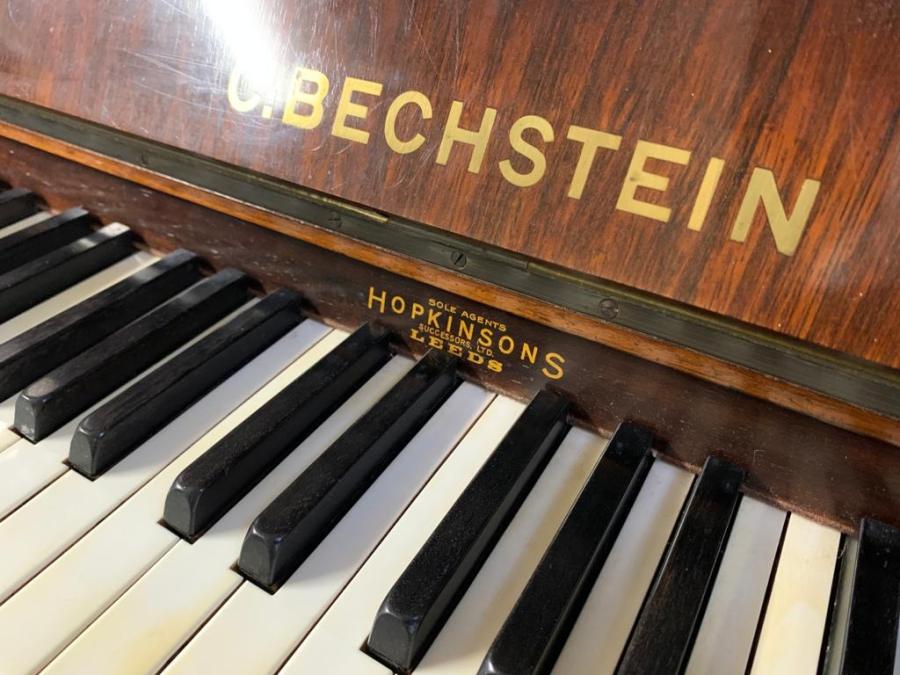 Bechstein 8 upright Piano in rosewood – Gallery image – Roberts Pianos Oxford