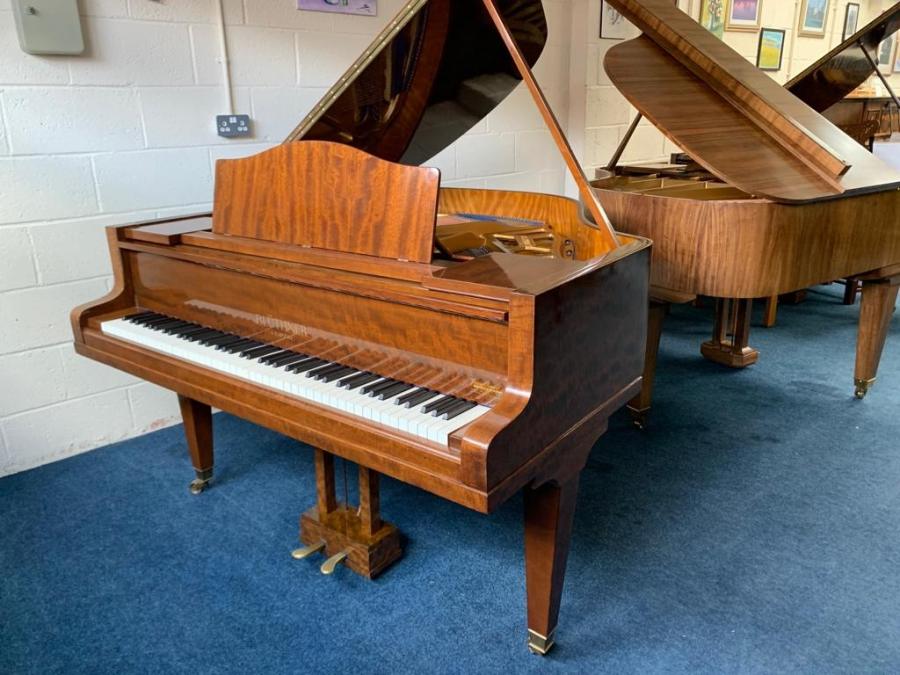Bluthner IV grand Piano in mahogany – Featured image – Roberts Pianos Oxford
