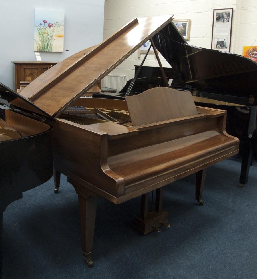 Bluthner IV (4) grand Piano in mahogany – Featured image – Roberts Pianos Oxford