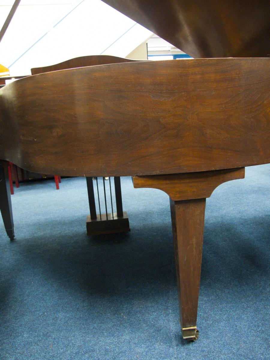 Bluthner IV (4) grand Piano in mahogany – Gallery image – Roberts Pianos Oxford