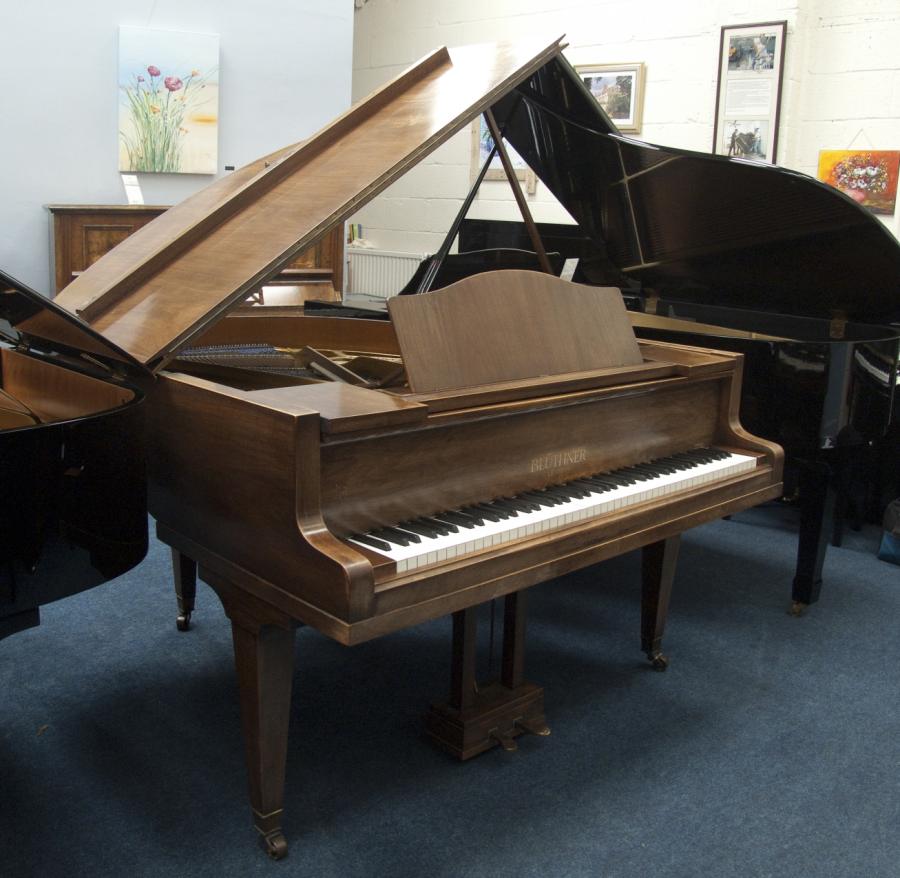 Bluthner IV (4) grand Piano in mahogany – Gallery image – Roberts Pianos Oxford