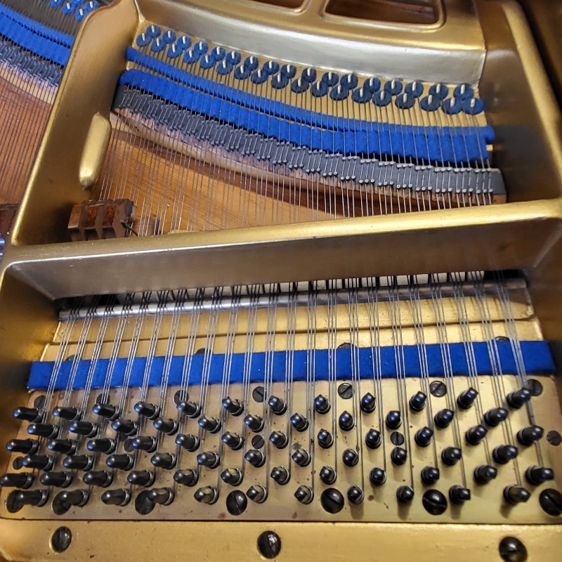 Bluthner IV grand Piano in flame mahogany – Gallery image – Roberts Pianos Oxford