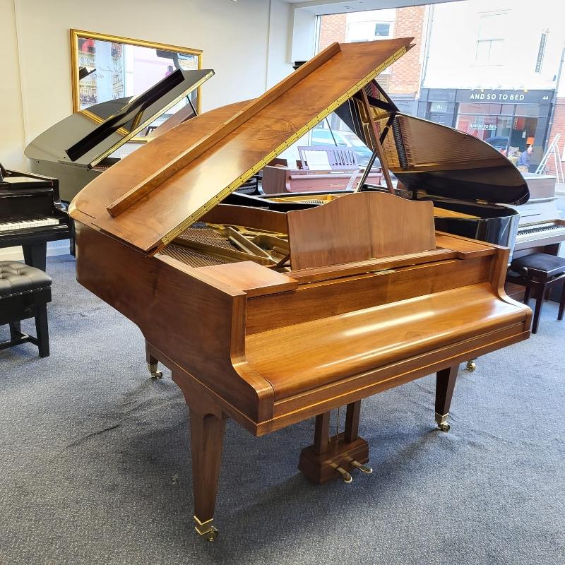 Bluthner style IVa grand Piano in walnut – Gallery image – Roberts Pianos Oxford