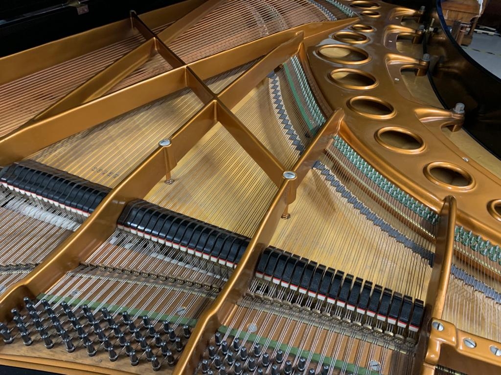 Bosendorfer Imperial grand Piano in black – Gallery image – Roberts Pianos Oxford