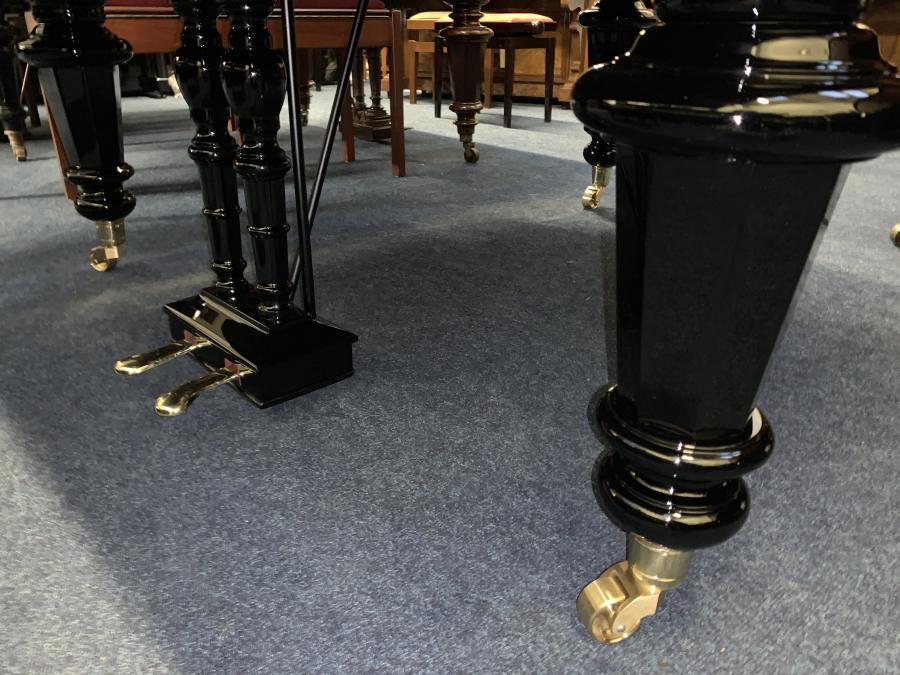 Bosendorfer 170 grand Piano in Black – Gallery image – Roberts Pianos Oxford