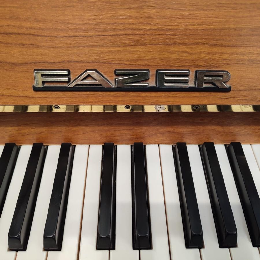 Fazer upright Piano in Light walnut – Gallery image – Roberts Pianos Oxford