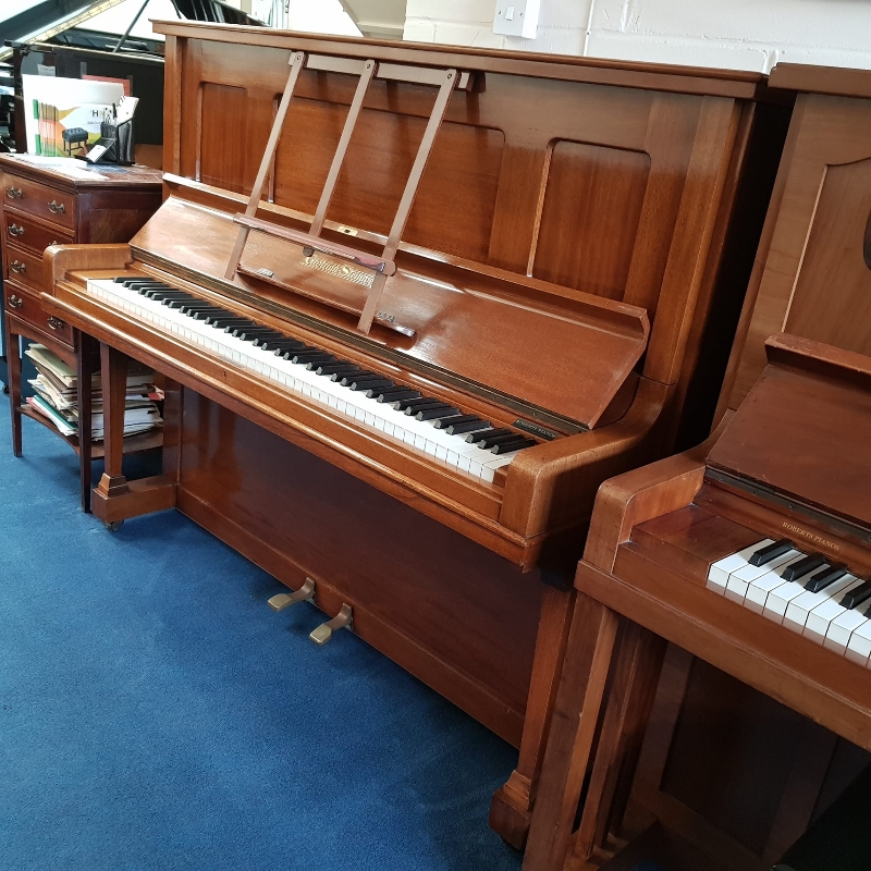 Grotrian Steinweg 130