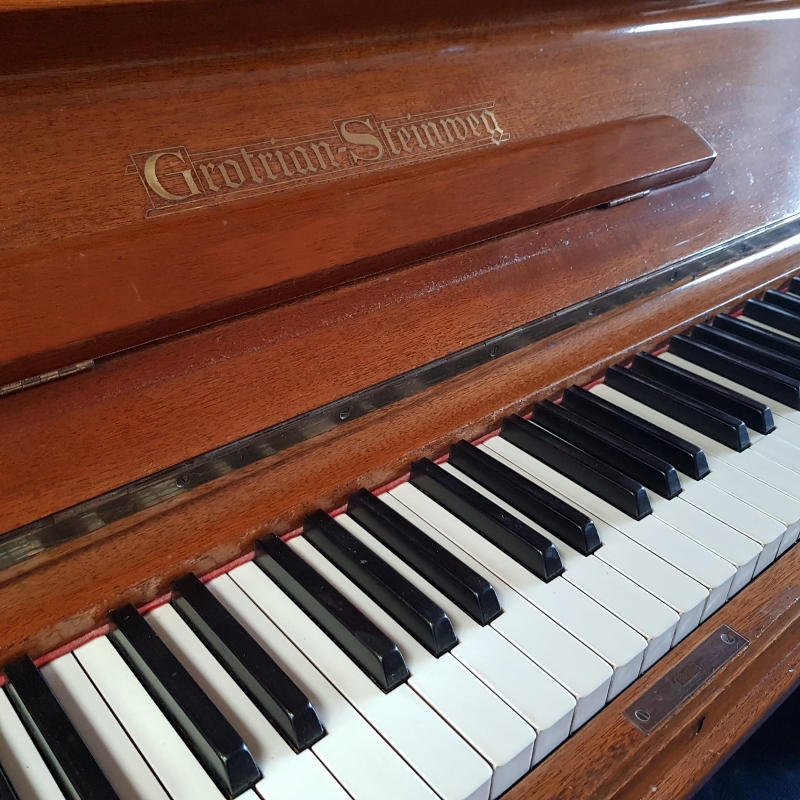Grotrian Steinweg 130