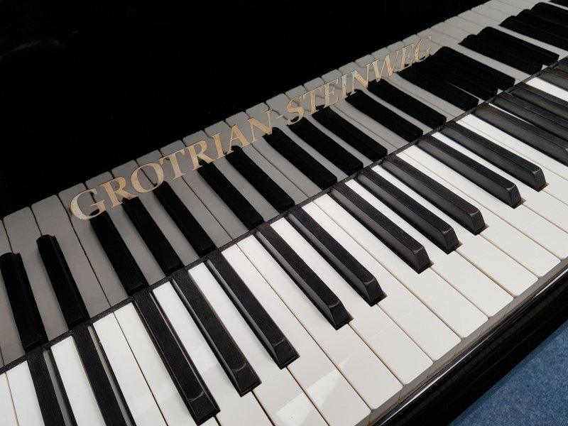 Grotrian Steinweg 223 grand Piano in Black Polyester – Gallery image – Roberts Pianos Oxford