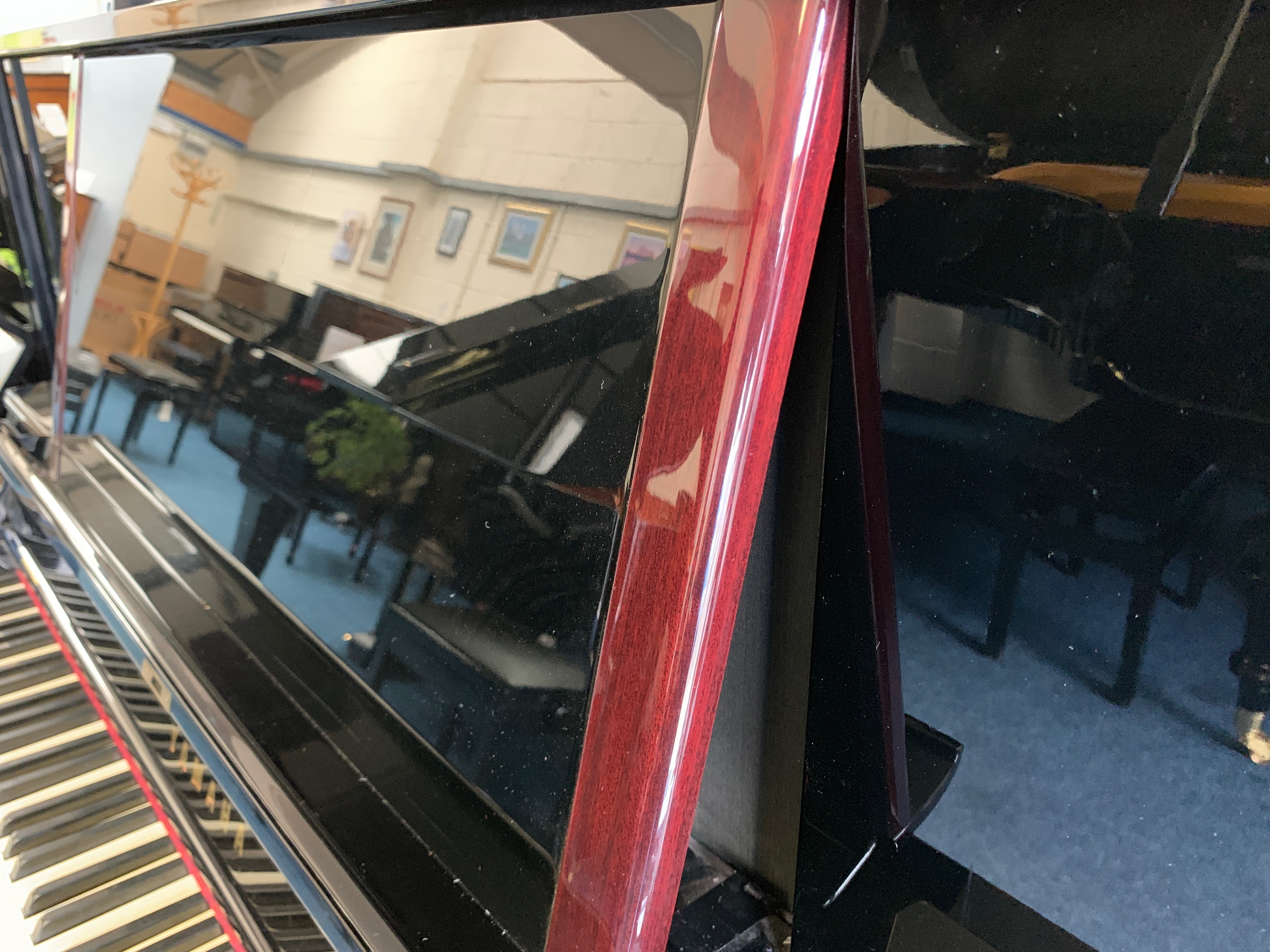 Yamaha U5