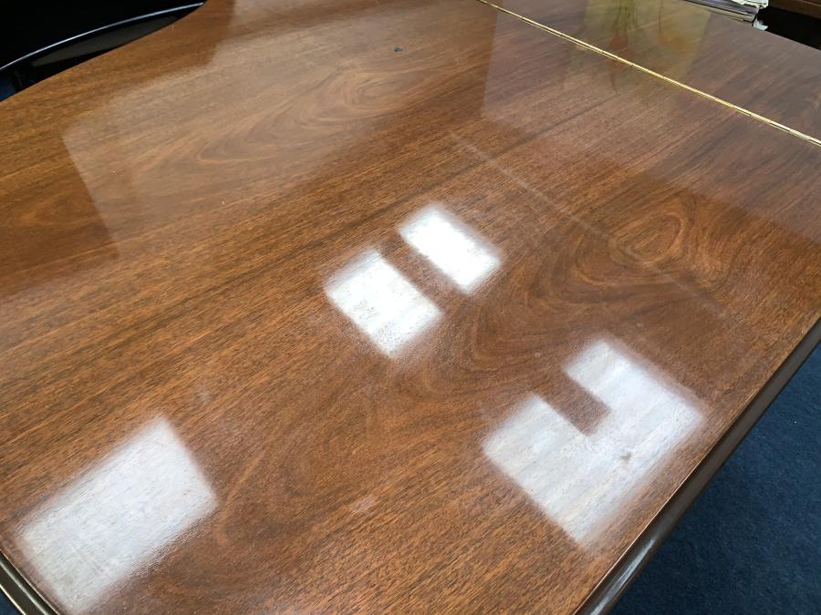 Ibach 163 grand Piano in walnut – Gallery image – Roberts Pianos Oxford