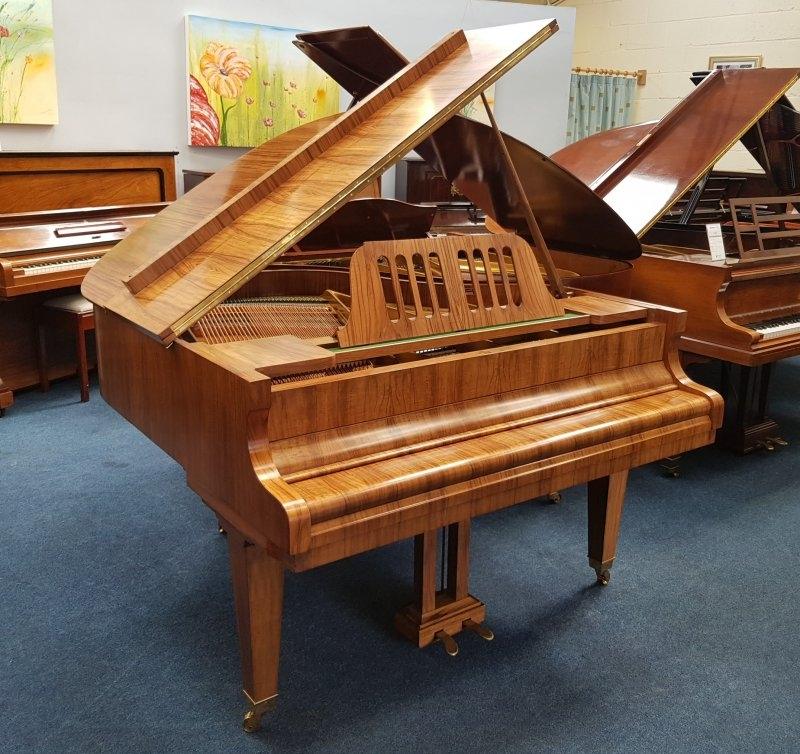 Ibach grand Piano in walnut – Gallery image – Roberts Pianos Oxford
