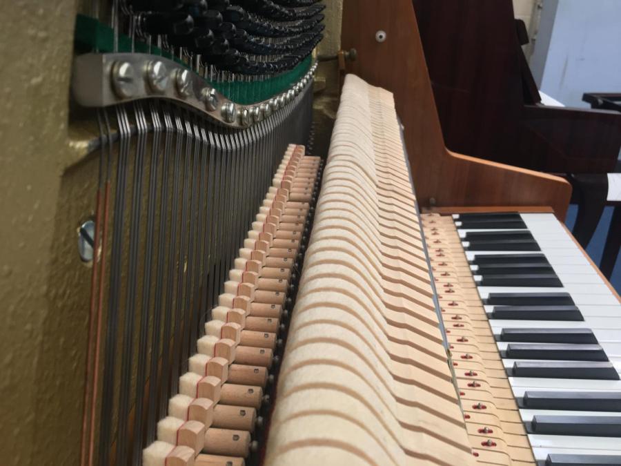 Kemble Compact upright Piano in Teak – Gallery image – Roberts Pianos Oxford