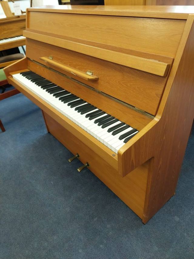 Kemble Compact upright Piano in Teak veneer – Inventory thumbnail – Roberts Pianos Oxford