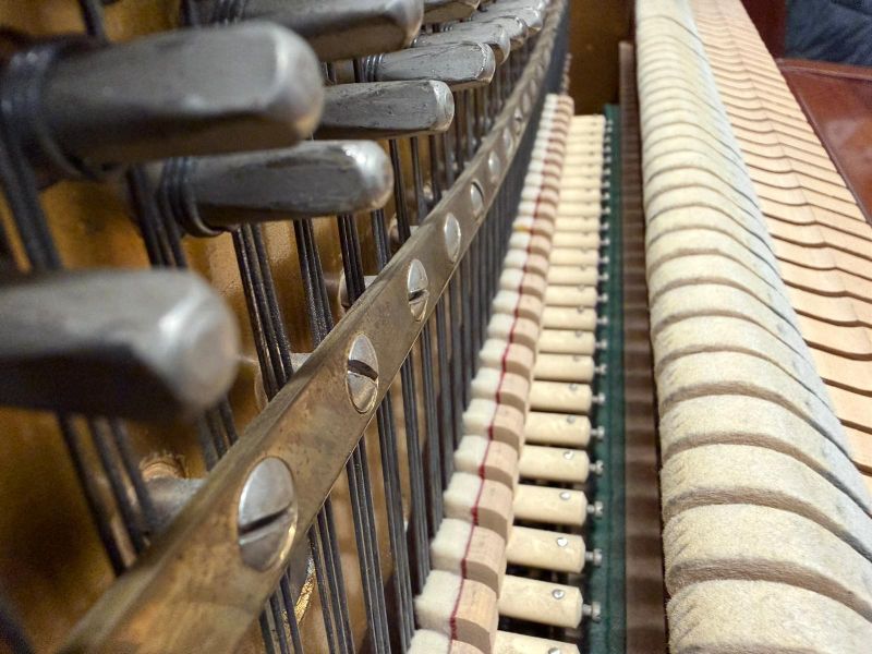 Knight K6 upright Piano in Mahogany – Gallery image – Roberts Pianos Oxford