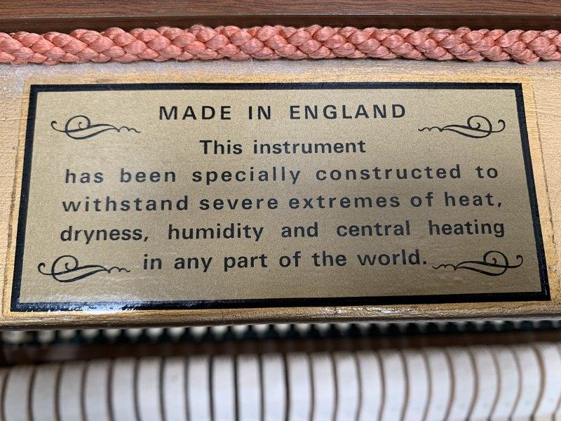 Knight K10 upright Piano in light mahogany – Gallery image – Roberts Pianos Oxford