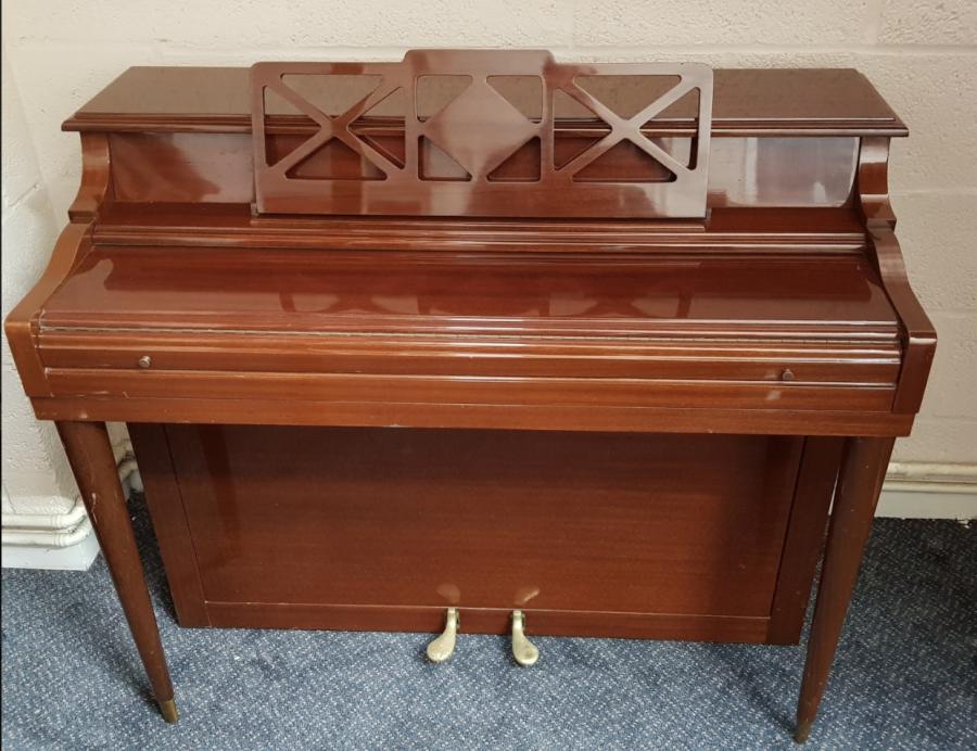 Knight K35 upright Piano in Mahogany – Gallery image – Roberts Pianos Oxford