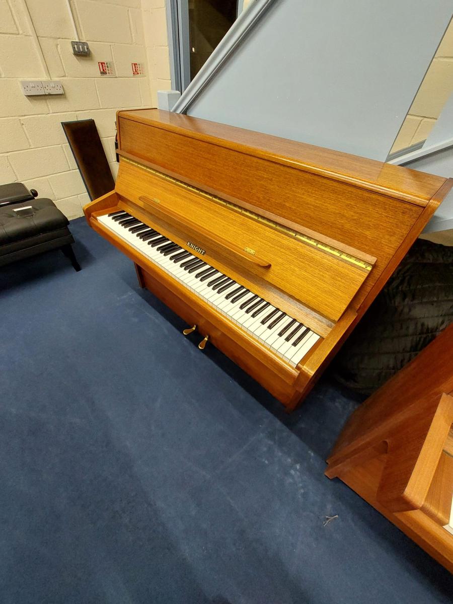 Knight K10 upright Piano in teak – Gallery image – Roberts Pianos Oxford