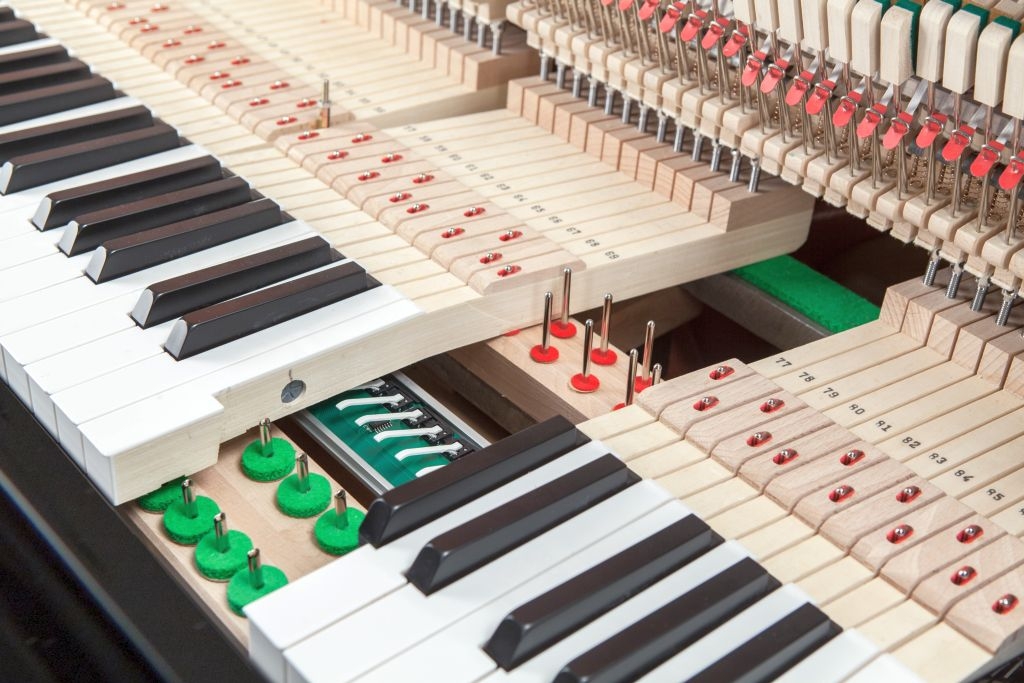 Feurich 122 Silent System