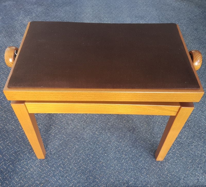 Hidrau Toledo Stool stool Piano in Old Cherry – Similar instrument – Roberts Pianos Oxford