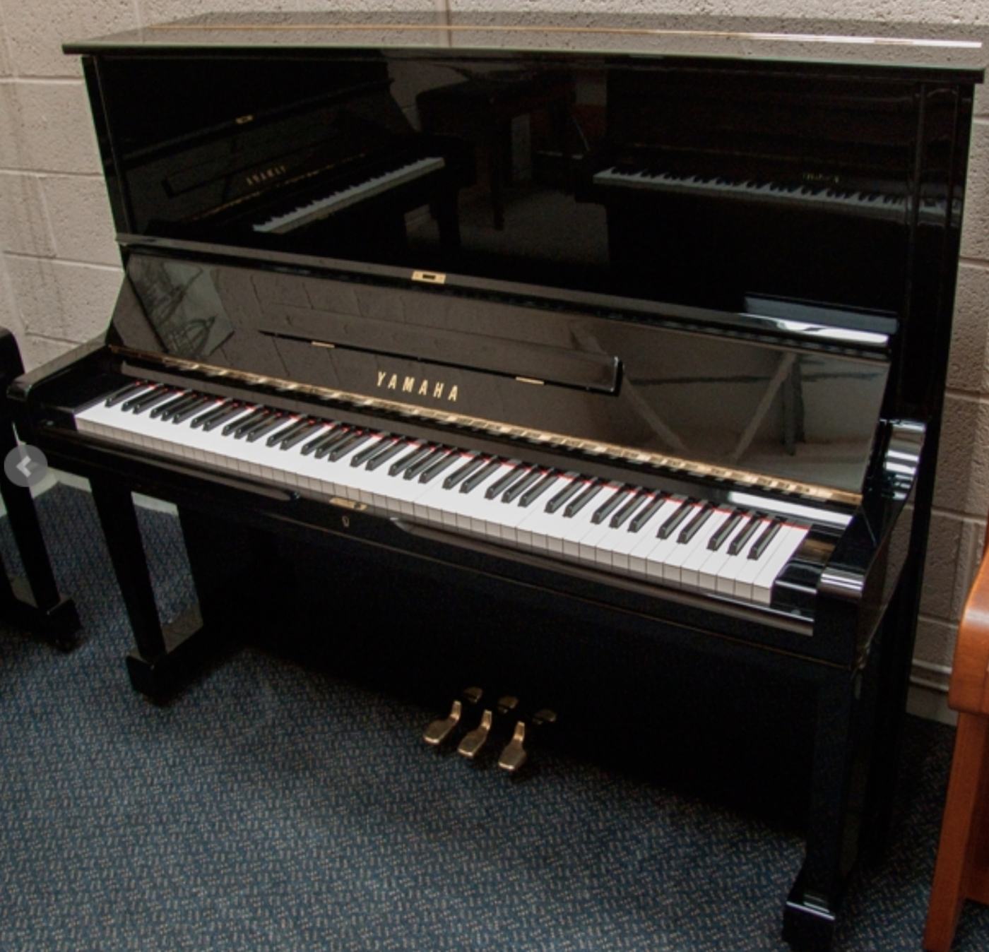 Yamaha U3H upright Piano in black – Featured image – Roberts Pianos Oxford