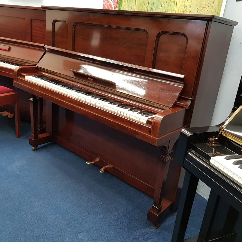 Steinway K upright Piano in mahogany – Featured image – Roberts Pianos Oxford