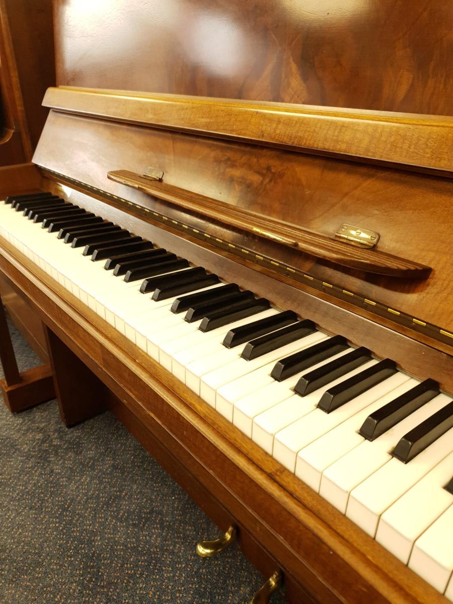 Welmar A2 upright Piano in walnut satin – Gallery image – Roberts Pianos Oxford