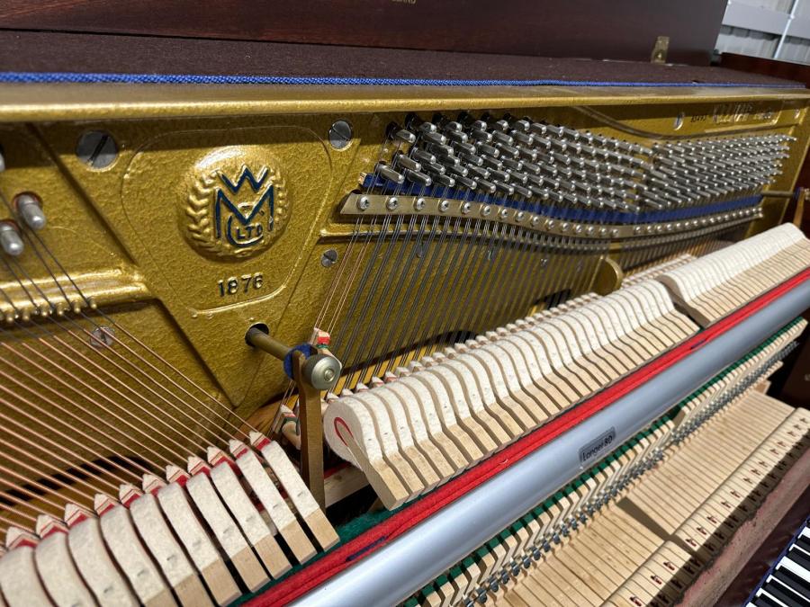 Welmar School model. upright Piano in Mahogany – Gallery image – Roberts Pianos Oxford