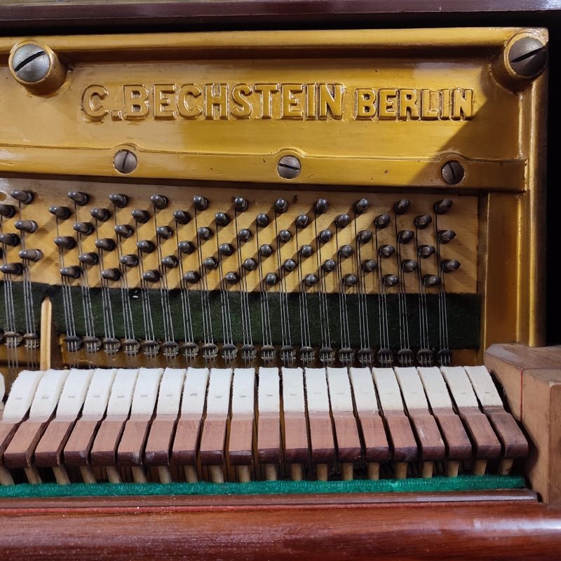 Bechstein model 9