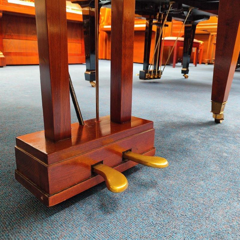 Bluthner Style IV grand Piano in mahogany – Gallery image – Roberts Pianos Oxford