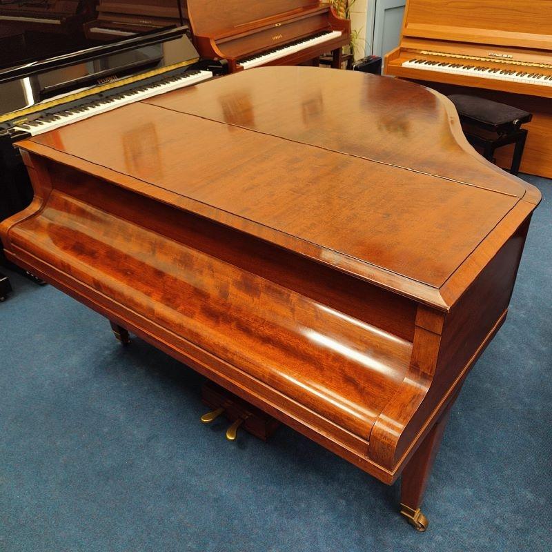 Bluthner Style IV grand Piano in mahogany – Gallery image – Roberts Pianos Oxford