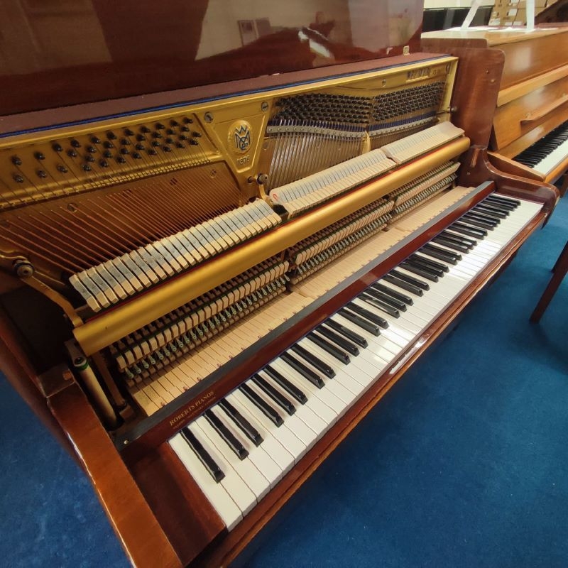 Welmar upright Piano in Mahogany – Gallery image – Roberts Pianos Oxford
