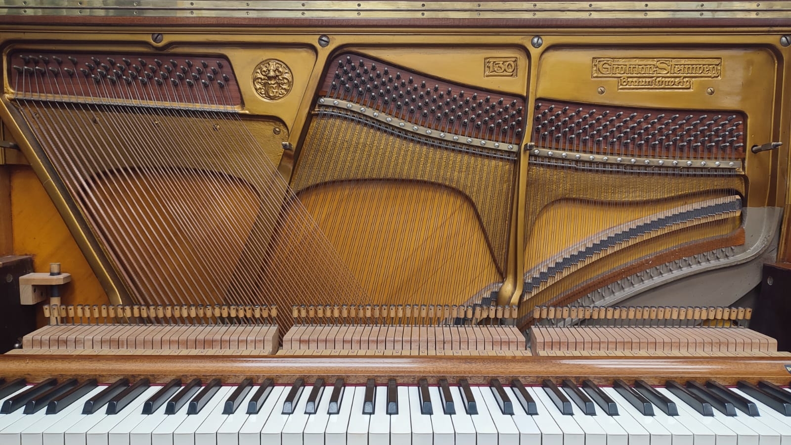 Grotrian Steinweg 130