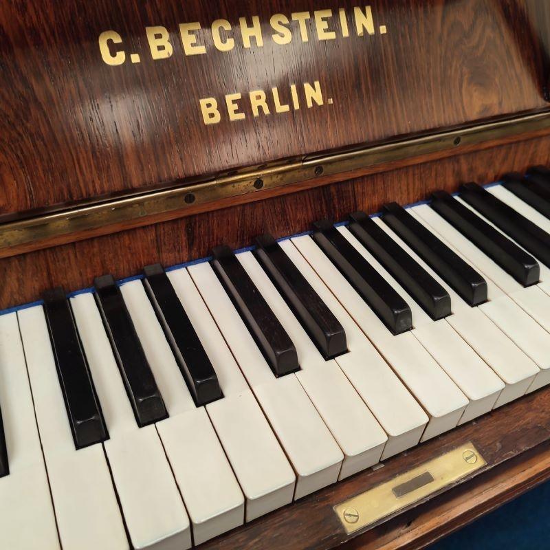 Bechstein Model III upright Piano in rosewood – Gallery image – Roberts Pianos Oxford