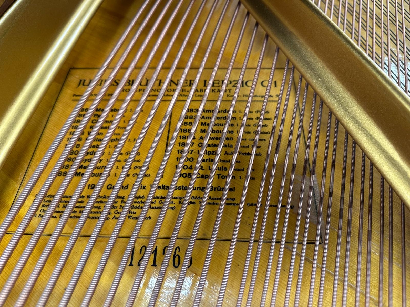 Bluthner IV grand Piano in Mahogany – Gallery image – Roberts Pianos Oxford