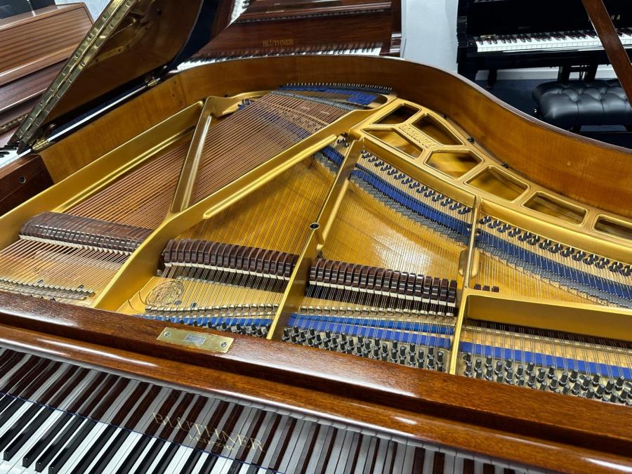 Bluthner IV grand Piano in Mahogany – Gallery image – Roberts Pianos Oxford